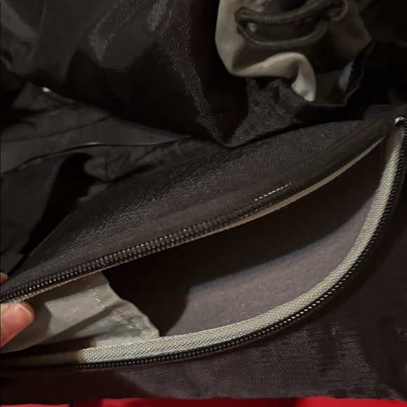 THULE backpack - Picture 4 of 9